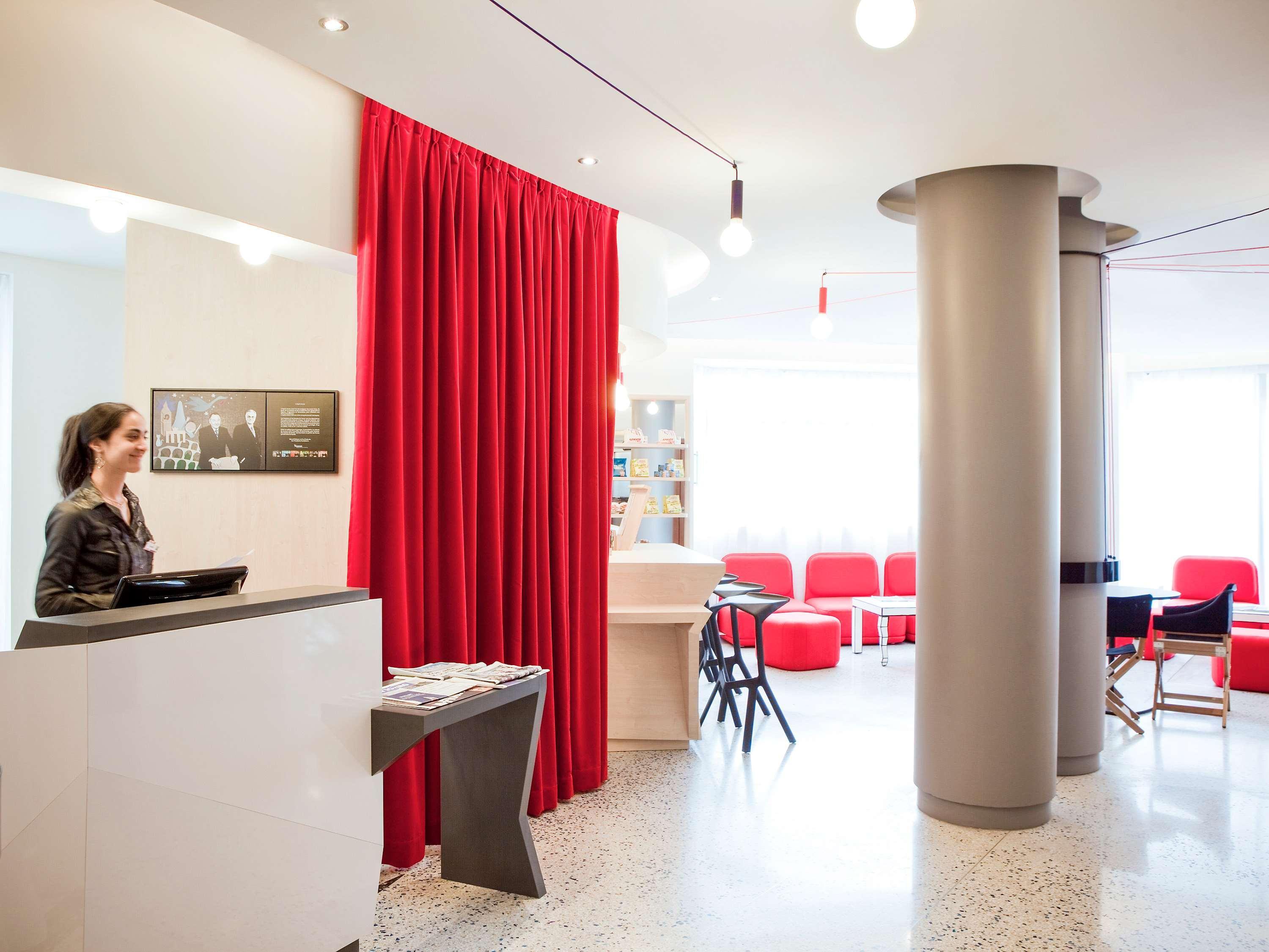Ibis Styles Paris Mairie De Montreuil Hotel Montreuil (Seine-Saint-Denis)