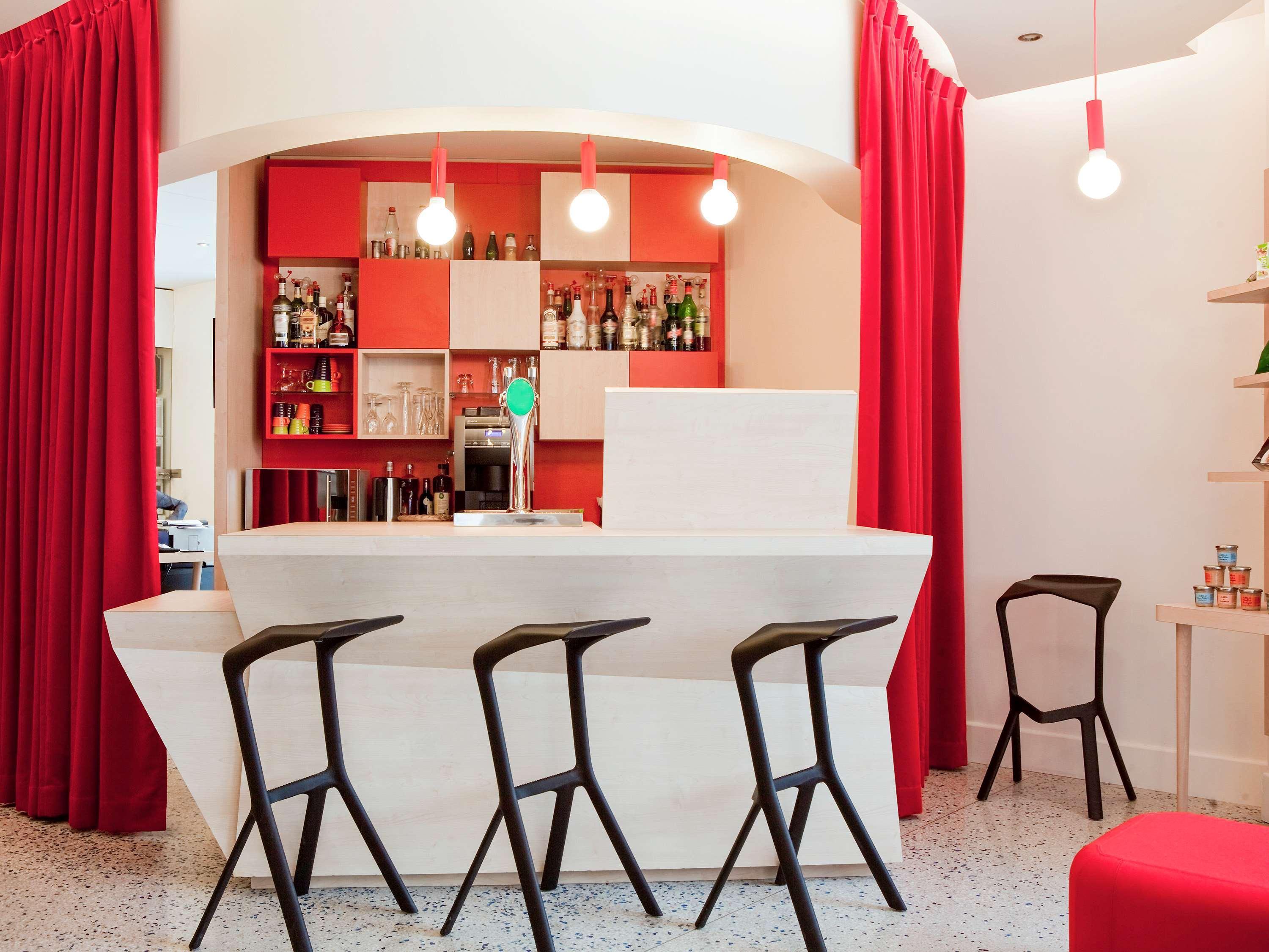 Ibis Styles Paris Mairie De Montreuil Hotel 3*
